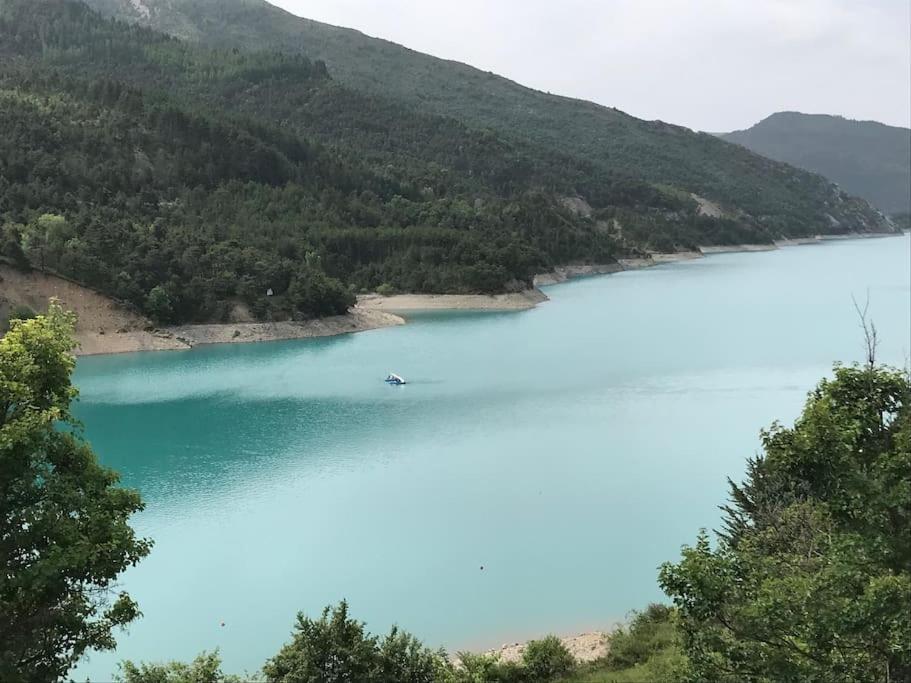 La Maison Des Pins Saint-Julien-du-Verdon Kültér fotó